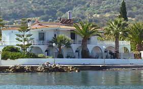 Manthos Sea View